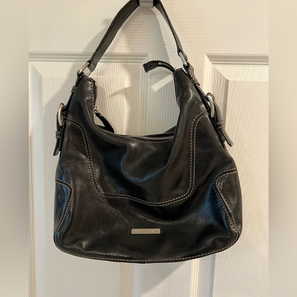 MICHAEL KORS VINTAGE HANDBAG SOHO SHOULDER TOTE BLACK COLOR.